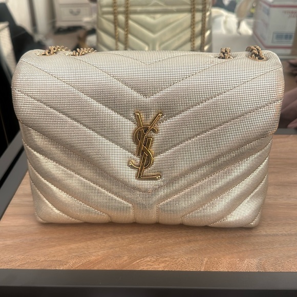 YSL Small Lou Lou - Picture 1 of 11